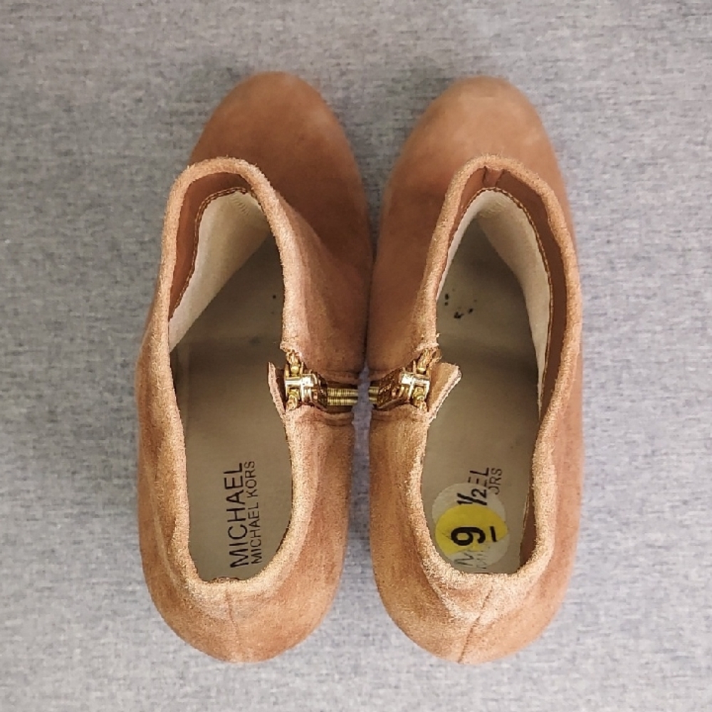 Michael Kors Haven Tan Suede Zip-Up Ankle Bootie Heels Size 9.5 - Picture 9 of 13